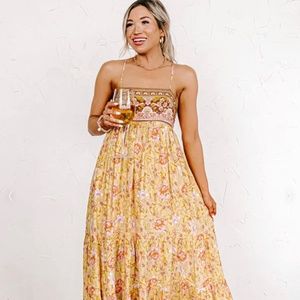 Maxi dress
